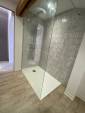 Création de salle de bain avec douche ouverte de plain-pied - Montauban 82000