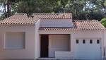 Maison fini avec une isolation par l'extérieur avec une finition enduite