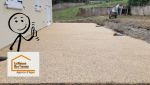 Une nouvelle terrasse en béton désactivé pour moderniser l’extérieur d’une maison à Pont-du-Casse.