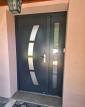 Rénovation de menuiserie avec pose d'une porte d'entrée isolante vue extérieure - Lagnieu 01150