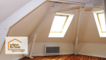💡 Des combles aménagés avec soin, dotés de deux fenêtres de toit pour un confort thermique et visuel optimal à l’année.