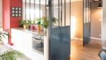 Transformation d’une maison en agence immobilière – Projet Vivre Ici aux Sorinières (44840)- bureaux- verriere