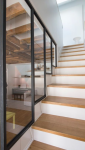 Escalier verrière : faire entrer la lumière au cœur de votre intérieur