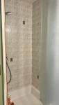 Douche avant salle de bain ancienne avant rénovation
