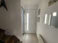 saint-nicolas_62_05_entree_couloir_escalier
