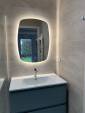 Pose d'un lavabo et miroir rétro-éclairé à Saint-Grégoire