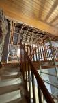 Rénovation de maison près de Vigneux-de-Bretagne : isolation sous toiture, VMC, PAC air/air et peinture pour un meilleur confort toit avant