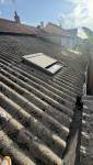 Rénovation de toiture avec désamiantage à proximité de Sautron velux avant