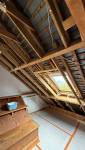 Rénovation de maison près de Vigneux-de-Bretagne : isolation sous toiture, VMC, PAC air/air et peinture pour un meilleur confort isolation renforcée
