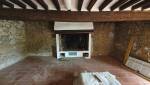 Cheminée ancienne avant rénovation à La Guerche-de-Bretagne