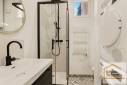 salle-eau-douche-noire-buanderie-colombes