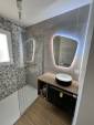 Rénovation de salle de bain avec meuble vasque suspendu - Étoile-sur-Rhône 26800