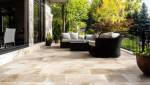 Terrasse en travertin