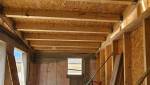 Vue de l'intérieur en OSB Plafond