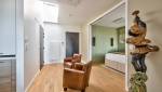 ouverture sur le salon chambre Paris
