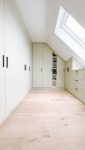 Dressing sous pente : optimiser chaque espace de votre intérieur