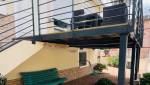 terrasse suspendu pilotis métallique Cusset