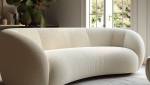 Tendances déco 2025 - canapé courbe bouclette ouest lyonnais