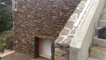 Travaux maçonnerue sur façade en granit bouchardé grège à  Mahalon (29790)