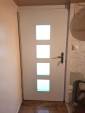 Rénovation de menuiserie avec pose d'une porte d'entrée semi-vitrée - Bourg-en-Bresse 01000