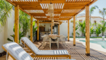Pergola bois ajourée : une solution esthétique pour créer de l’ombre, limiter la chaleur sur la terrasse et améliorer le confort d’été.