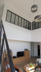 Espace de vie séparé de la mezzanine