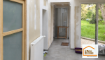 Rénovation énergétique à Aix-en-Provence avec isolation des murs par l'intérieur avant les travaux d'aménagement intérieur, pour une maison plus confortable et plus économe en énergie.