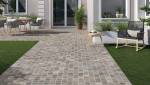 Terrasse en grès cérame façon petites tomettes