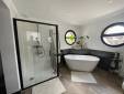 Création d'une salle de bain dans l'extension
