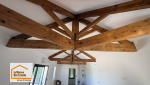 Après rénovation complète, ce studio à Aix-en-Provence profite d’une grande ouverture sur la terrasse et d’une vue dégagée sur la Sainte-Victoire. Un projet coordonné par Laurent Nemer, courtier en travaux.