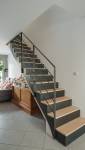 Surélévation à Vertou (44120) : un nouvel espace de vie en ossature bois - l'escalier