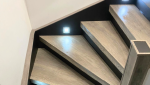 Eclairage escalier 1/4 tournant Leds plinthes murales