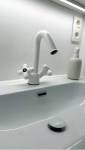 sdb-paris17-robinet-blanc.