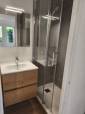renovation-studio-metabief-locatif-05-salle-de-bain-apres-renovation