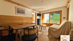 aménagement chambre appartement montagne, tête de lit sur mesure, rangements intégrés Méribel, chambre avec lits superposés, décoration chambre montagne