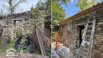 Vue d'ensemble de la rénovation d'une annexe en pierre dans le Pays d'Aix. Les travaux ont permis de préserver le bâti existant tout en lui offrant une nouvelle toiture adaptée aux exigences actuelles.