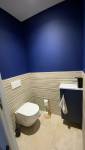 Toilettes bleus La Maison Des Travaux Ales