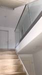 Habillage d'un escalier, parquet massif garde corps à Saint Louis