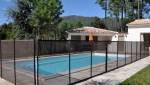 Barrière de sécurité de piscine