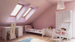 Chambre de petite fille dans les combles d'un apparement parisien