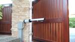 portail électrique bois 1 battant