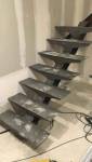 Escalier limon central sur mesure