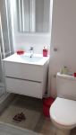 Petite salle de bain fonctionnelle