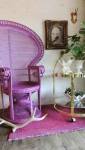 Fauteuil Emmanuelle repeint en violet