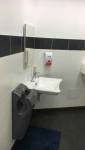 Lave main et seche main PMR Sanitaires femmes La-Maison-des-Travaux-Rouen