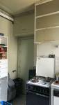 Cuisinière au gaz à supprimer dans cette cuisine boulevard Malesherbes Paris