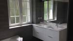 Meuble double vasque et baignoire d'angle à Altkirch