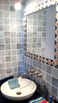 Salle de bain en travertin
