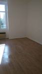 Salon sur parquet en châtaignier 