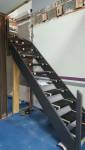 Pose de l'escalier en cours - Nantes